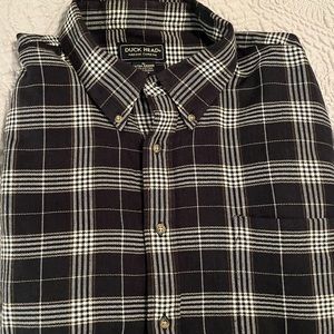 Duckhead Men’s flannel button down size X-Large